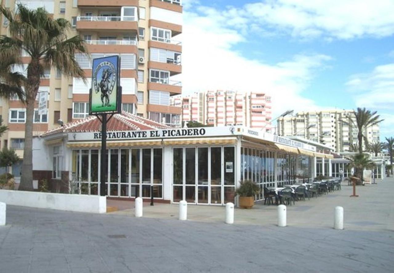 Beachfront 82 Apartment Torrox Exterior photo